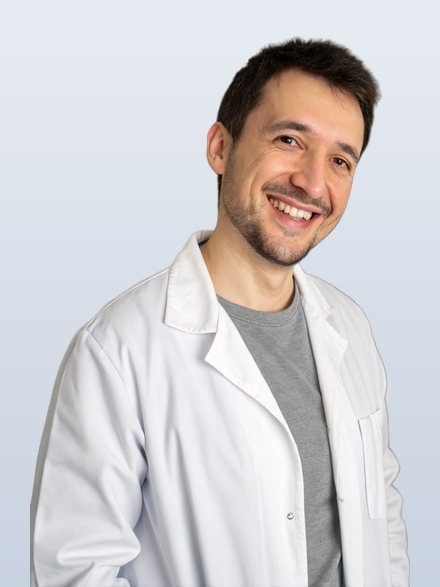 Protésico del equipo de Keramik Studio